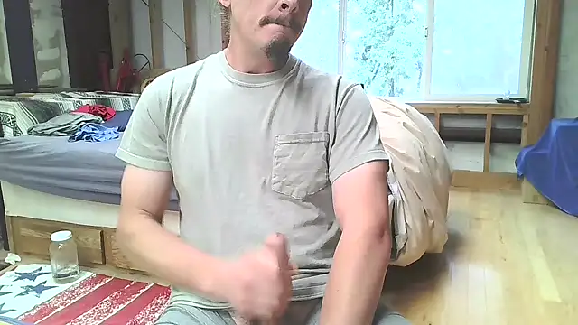 Ruggeddude8 online show from 04/12/26, 09:29