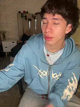 kaelwolf tay online show from 04/05/26, 11:28