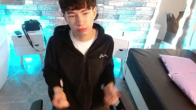 kaelwolf tay online show from 11/30/25, 11:55