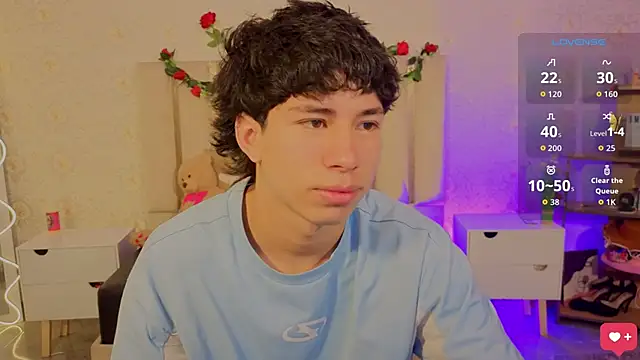 kaelwolf tay online show from 04/09/26, 07:31