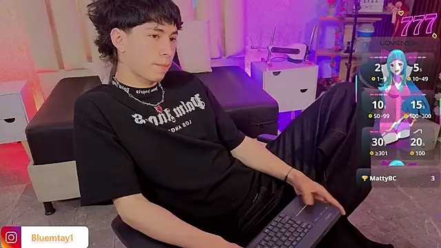 kaelwolf tay online show from 03/21/26, 07:40