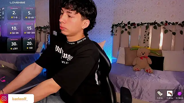 Snapshot of kaelwolf_tay chatting on 02/10/26, 07:02 kaelwolf tay online show from 02/10/26, 07:02