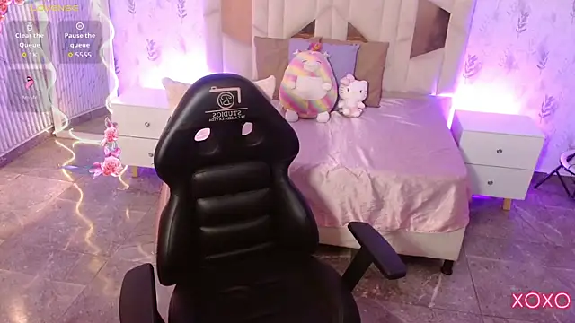 kaelwolf tay online show from 12/21/25, 11:34