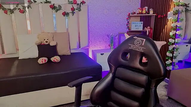 kaelwolf tay online show from 03/19/26, 07:03