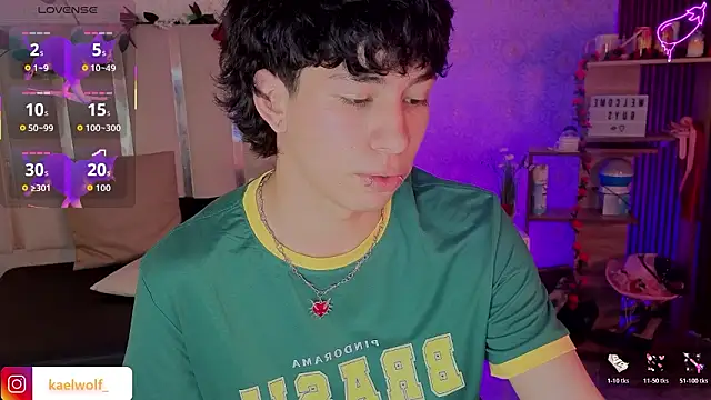 kaelwolf tay online show from 03/05/26, 07:43