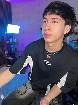 kaelwolf tay online show from 03/28/26, 07:15