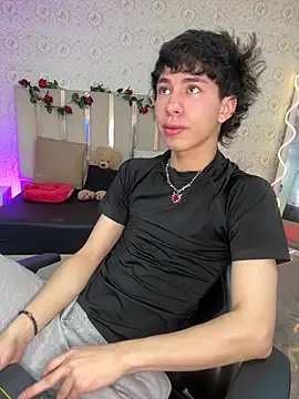 kaelwolf tay online show from 03/31/26, 07:05