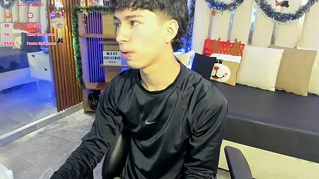 kaelwolf tay online show from 12/18/25, 07:07