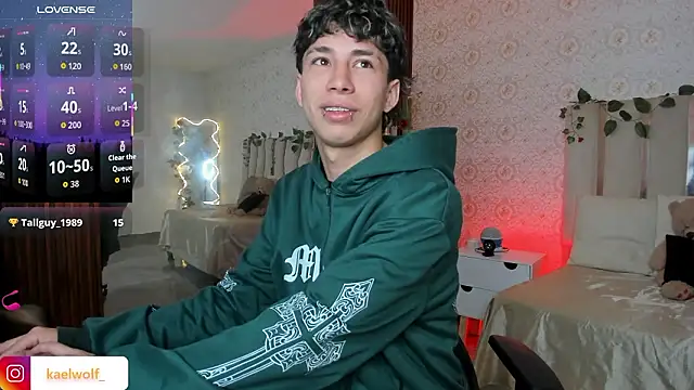 Snapshot of kaelwolf_tay chatting on 02/05/26, 07:21 kaelwolf tay online show from 02/05/26, 07:21