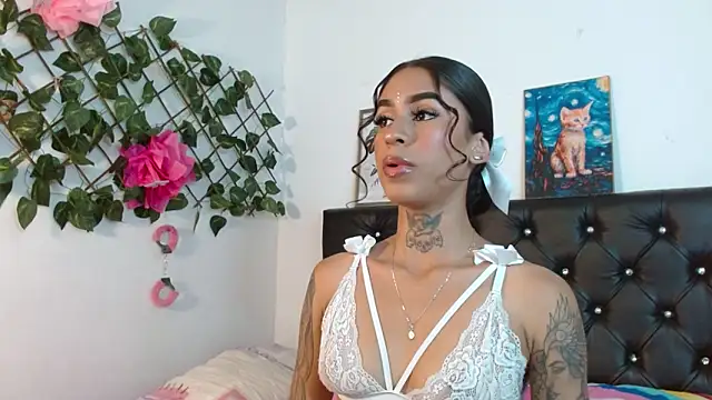 Ameliejoness  online show from 02/12/26, 06:29