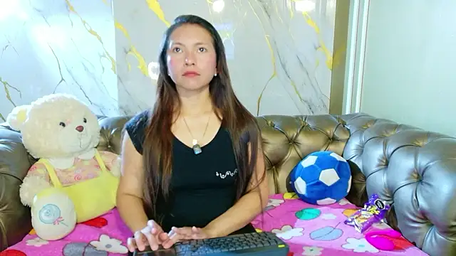 Cloe16  online show from 02/02/26, 07:46