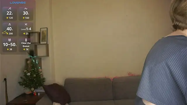 ToyaPletz online show from 04/12/26, 07:06