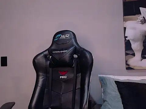 owen seth1 online show from 04/17/26, 09:50