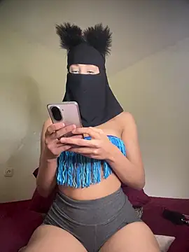 Snapshot of arabayla chatting on 02/07/26, 11:51 arabayla online show from 02/07/26, 11:51