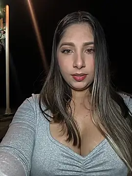 Snapshot of Catalina_ramos chatting on 02/07/26, 04:53 Catalina ramos online show from 02/07/26, 04:53