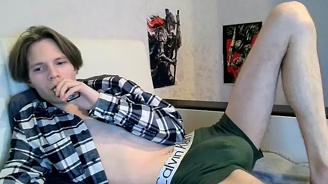 xWannalove online show from 11/30/25, 08:31