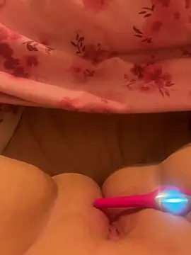 sluttybabex online show from 12/19/25, 10:23