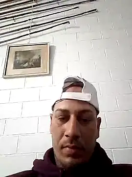 Pirulaibe23 online show from 06/21/26, 04:29