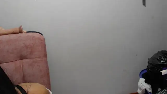 Paolahotty online show from 12/20/25, 04:21