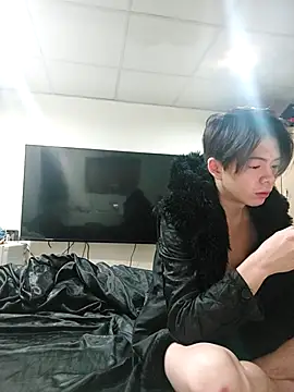 twtung tung online show from 12/16/25, 08:02