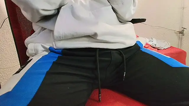 Daisuke 01 online show from 11/28/25, 09:37