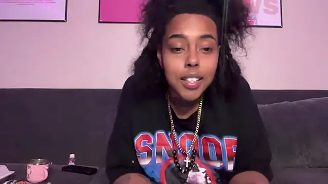 Snapshot of seductivefreak7 chatting on 12/01/25, 05:08 seductivefreak7 online show from 12/01/25, 05:08