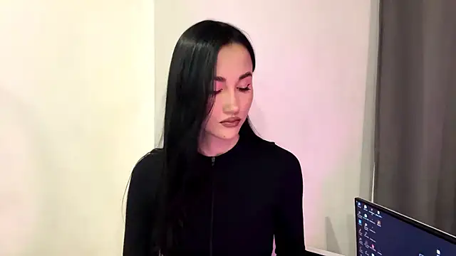 Beautyofnlka online show from 11/27/25, 01:00