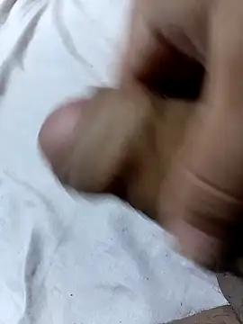 Juninrolao online show from 04/24/26, 03:08