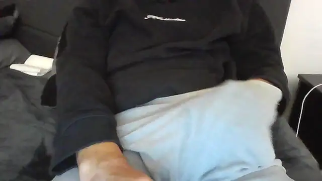 latinman7944 online show from 04/17/26, 09:23