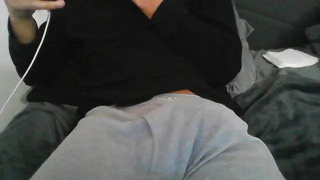 latinman7944 online show from 02/25/26, 06:57