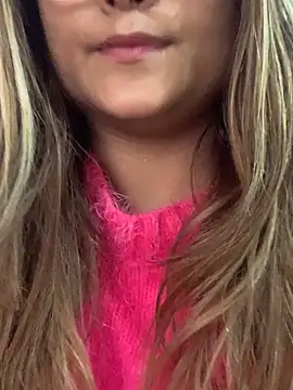 hotladki5 online show from 12/19/25, 10:39