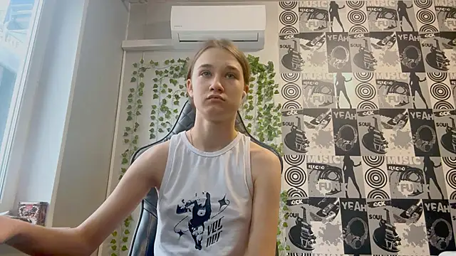 helgicuteness online show from 01/17/26, 10:41