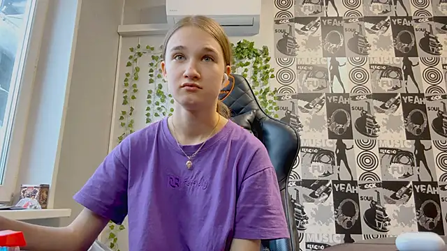 helgicuteness online show from 01/10/26, 11:05