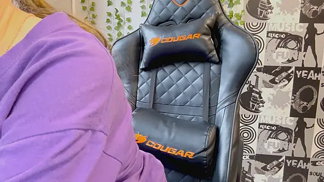 helgicuteness online show from 01/19/26, 10:41