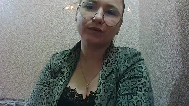 Dark lady99 online show from 12/17/25, 07:35