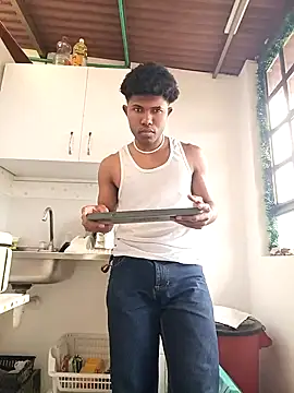 man black hot24 online show from 12/19/25, 08:22