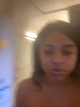 xoeewinters online show from 11/26/25, 12:27