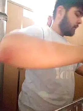 Koma001 online show from 11/27/25, 07:53