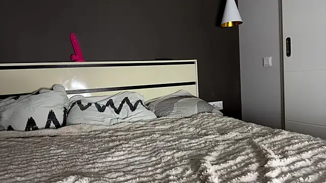 stellaqt online show from 12/15/25, 03:51