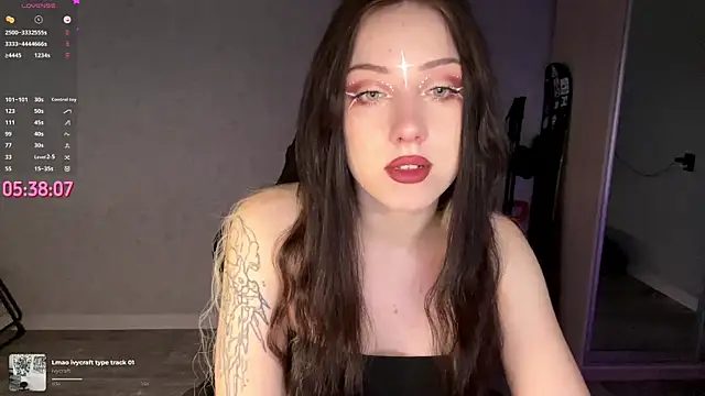 Meowluly online show from 04/13/26, 09:19