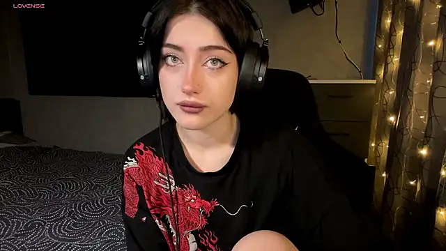 Meowluly online show from 02/05/26, 10:05