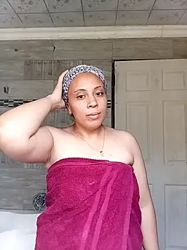 sexymaxine15 online show from 11/30/25, 12:06