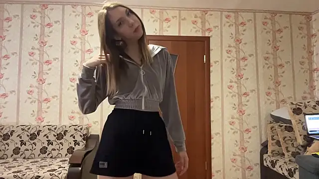 Katebarbie online show from 12/21/25, 09:22