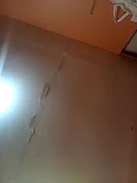 Bizcochitoc4 online show from 02/18/26, 01:14