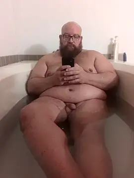 Snapshot of BigBearforCuddles chatting on 02/10/26, 03:38 BigBearforCuddles online show from 02/10/26, 03:38