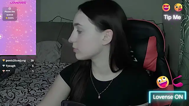 Snapshot of Star_Kate chatting on 11/25/25, 09:48 Star Kate online show from 11/25/25, 09:48