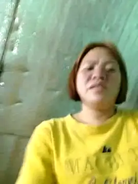 Smilinglovely online show from 05/04/26, 06:38