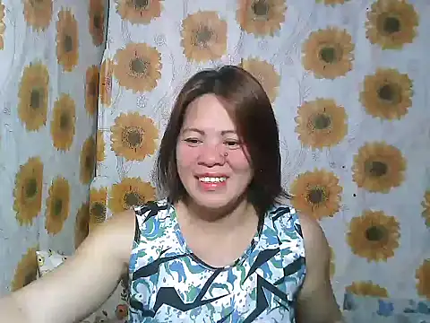 Smilinglovely online show from 03/03/26, 06:53