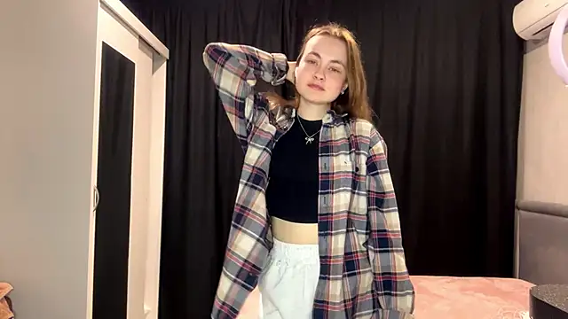 PrettyGhost online show from 11/26/25, 03:12