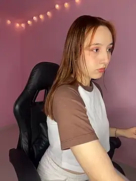 Davne  online show from 11/28/25, 09:04